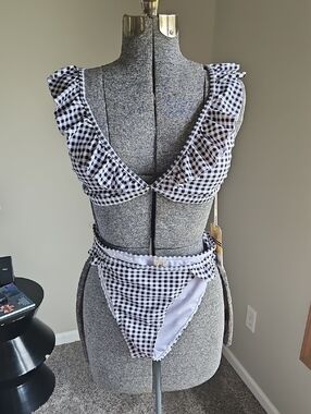 Shekini Black And White Checkered Ruffle Bikini